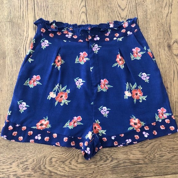 High waisted floral shorts - Picture 8 of 8